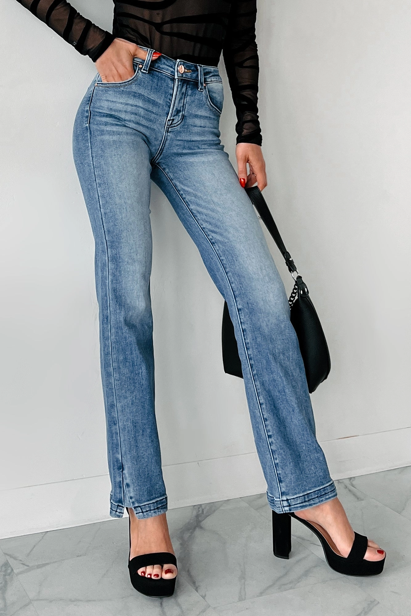 Moses Mid Rise Ankle Slit Straight Leg Risen Jeans (Dark) Weekend Style Flatlock Seams