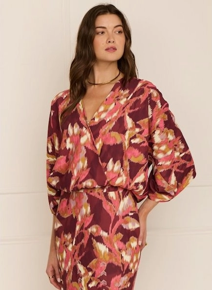 Mirabel Top Ikat Foliage Bordeaux Red anti static coating