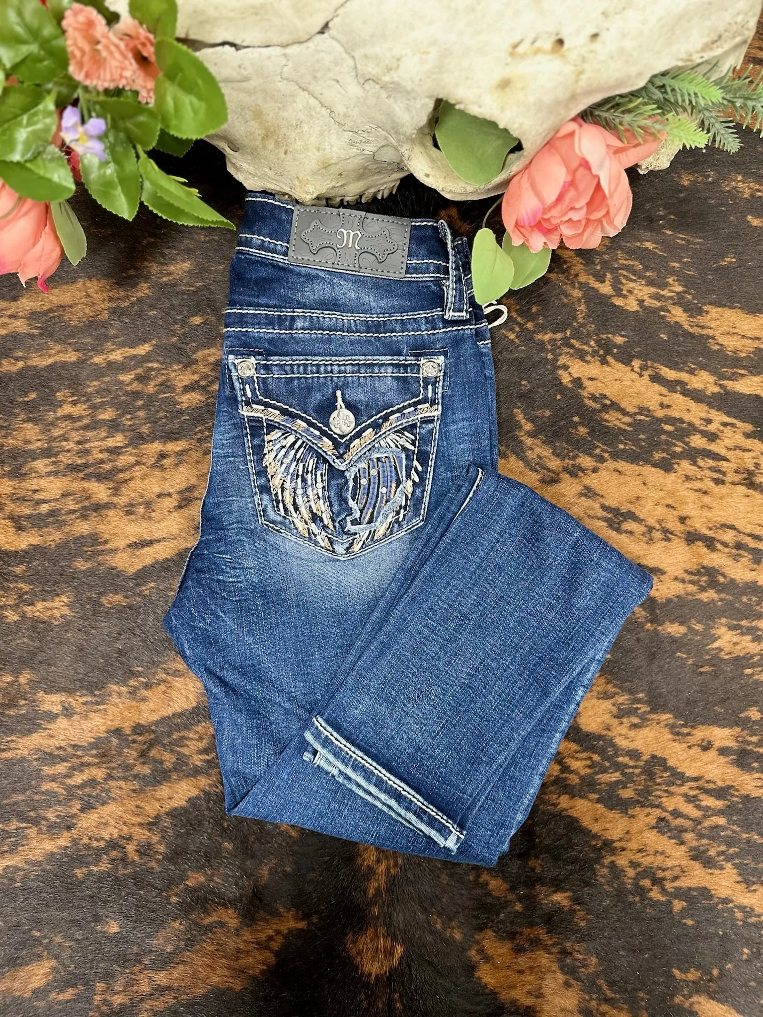 Miss Me Winged Skinny