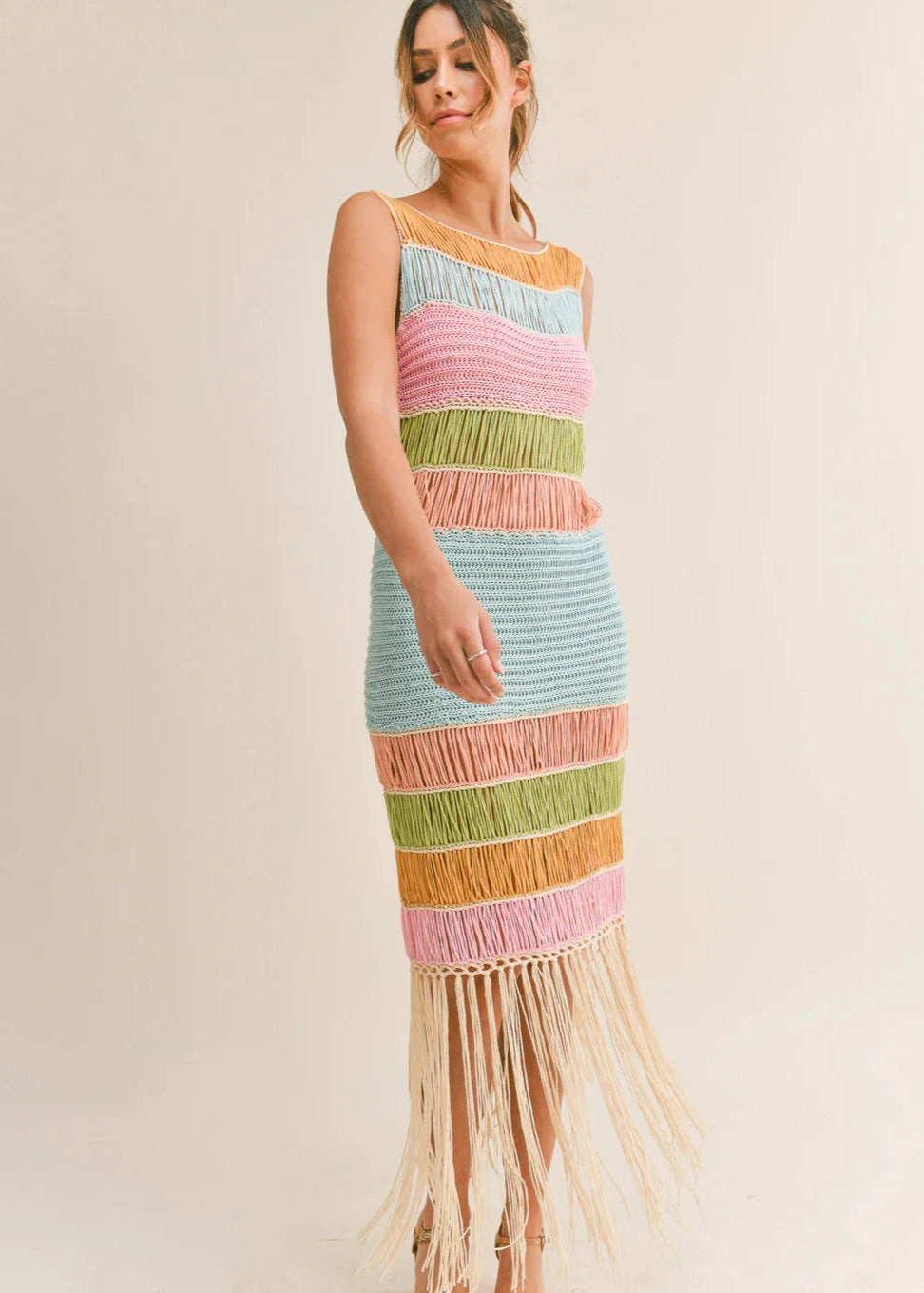 DAISY FRINGED CROCHET KNIT DRESS Red-Carpet Sleek Draping