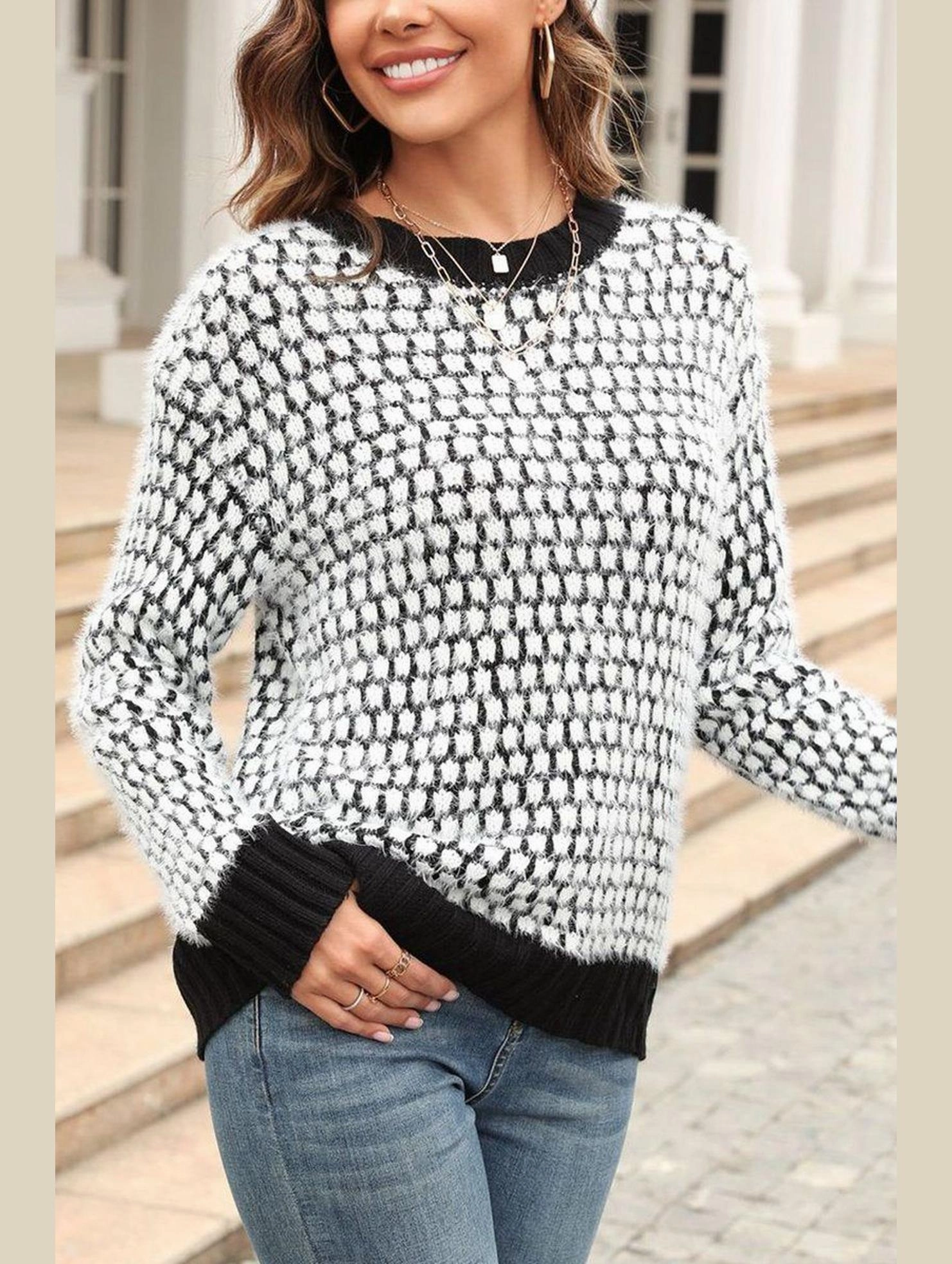 WrinkleResistant CONTRAST LARGE ROUND NECK LONG SLEEVE SWEATER