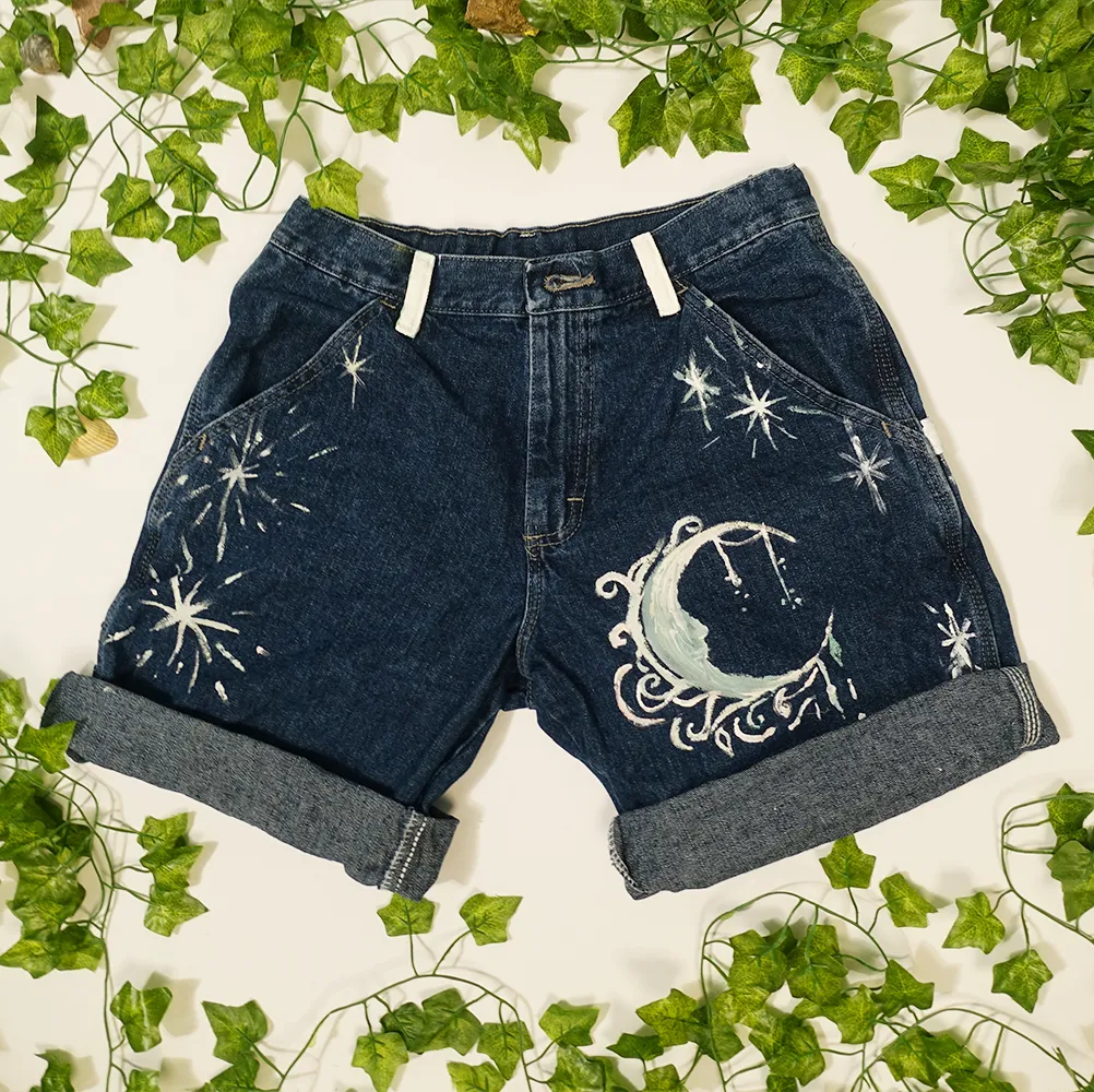 Moon Shorts