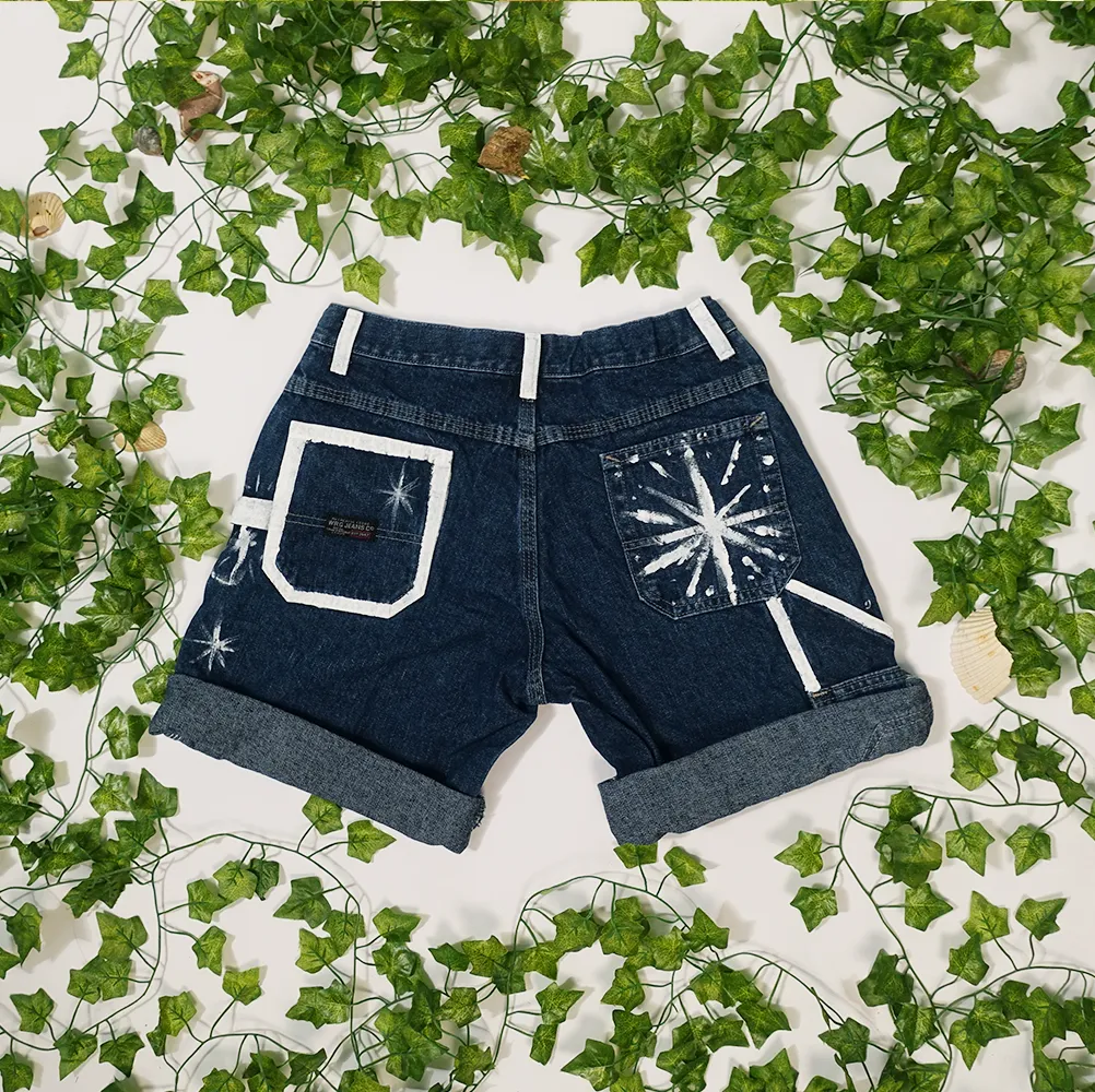 Moon Shorts