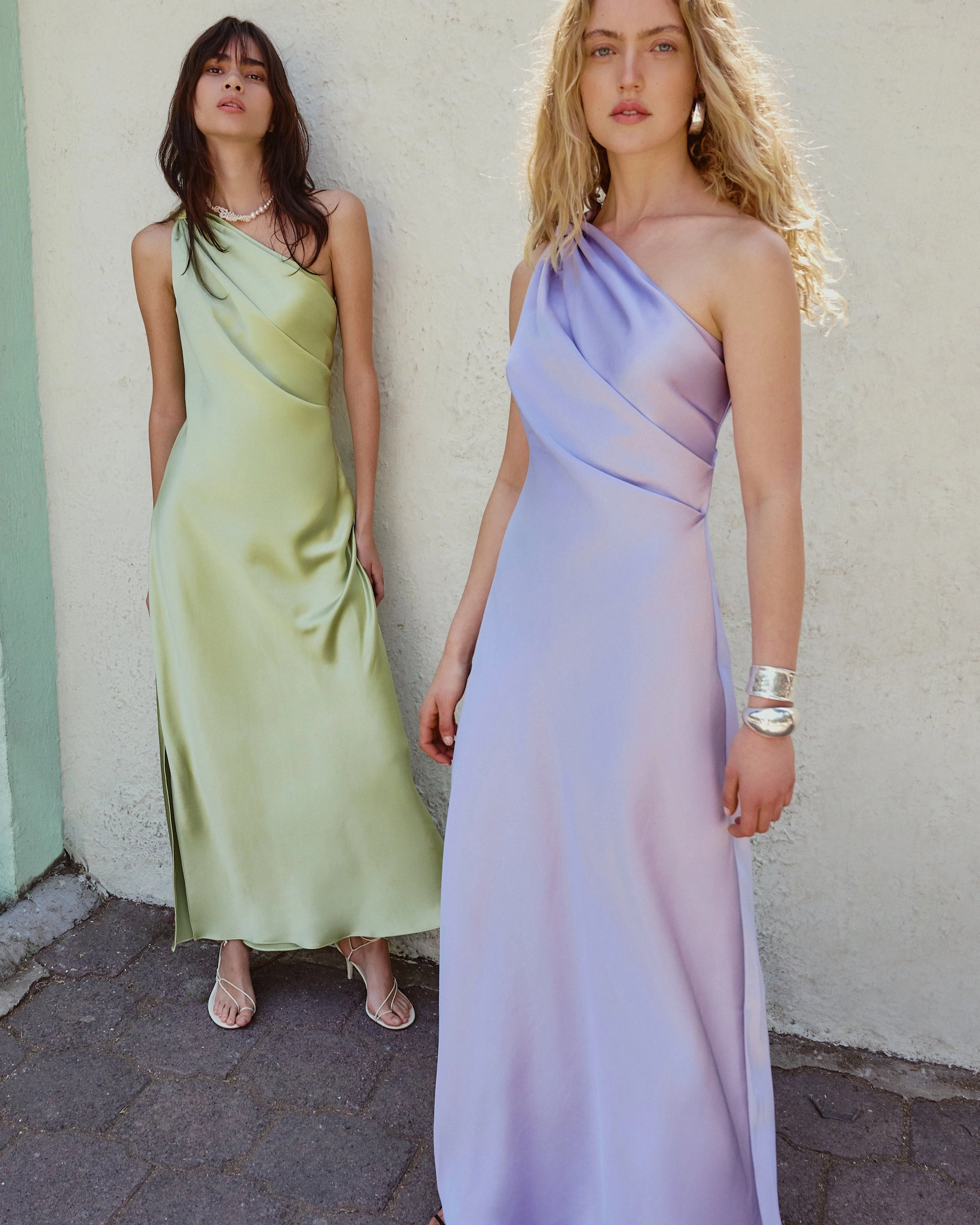 Trendy Silhouette Stassi Dress