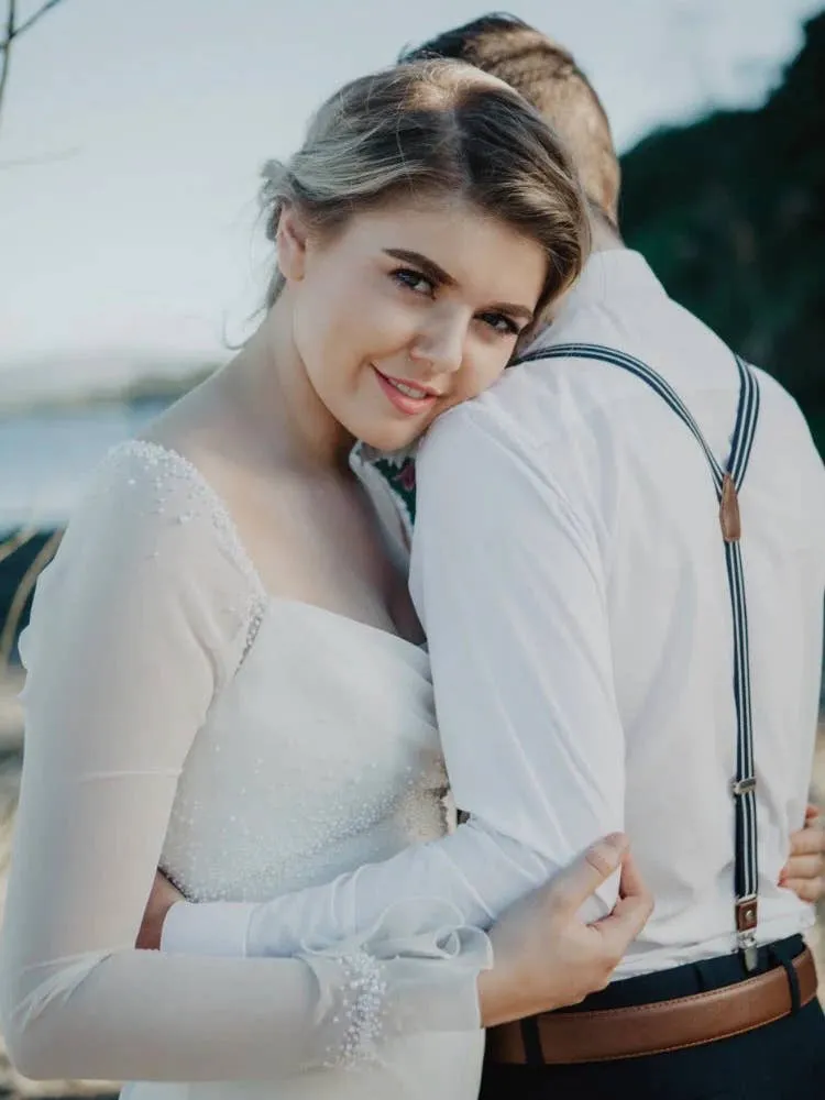 Niamh Corazon / Preorder / A line Bridal Gown with a crisscrossing bodice / Paris