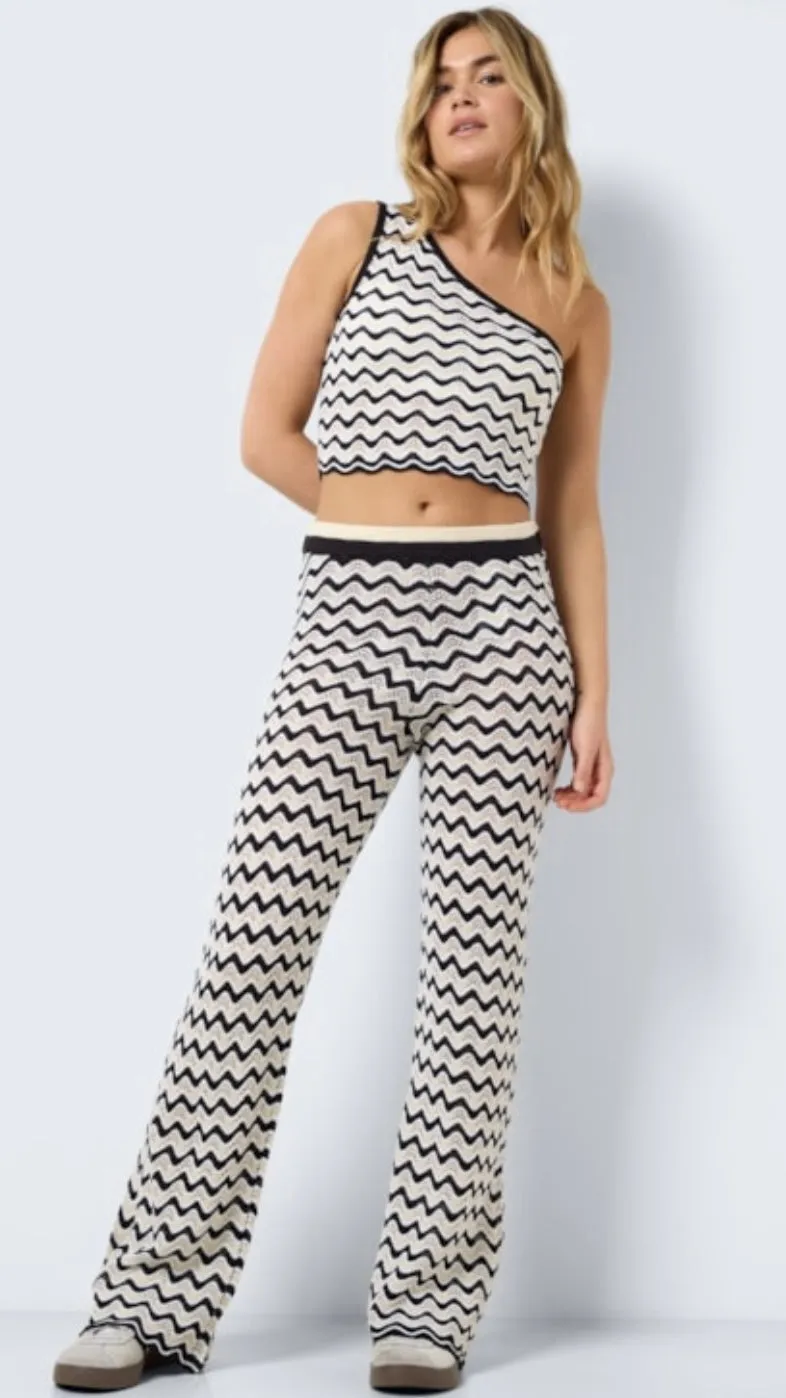NM SADIE HW KNIT PANTS - BLACK/OATMEAL