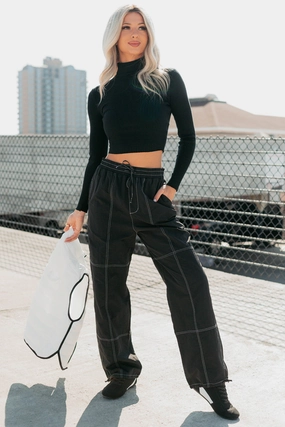 Daily Style No Plot Needed Parachute Jogger Pants (Black)