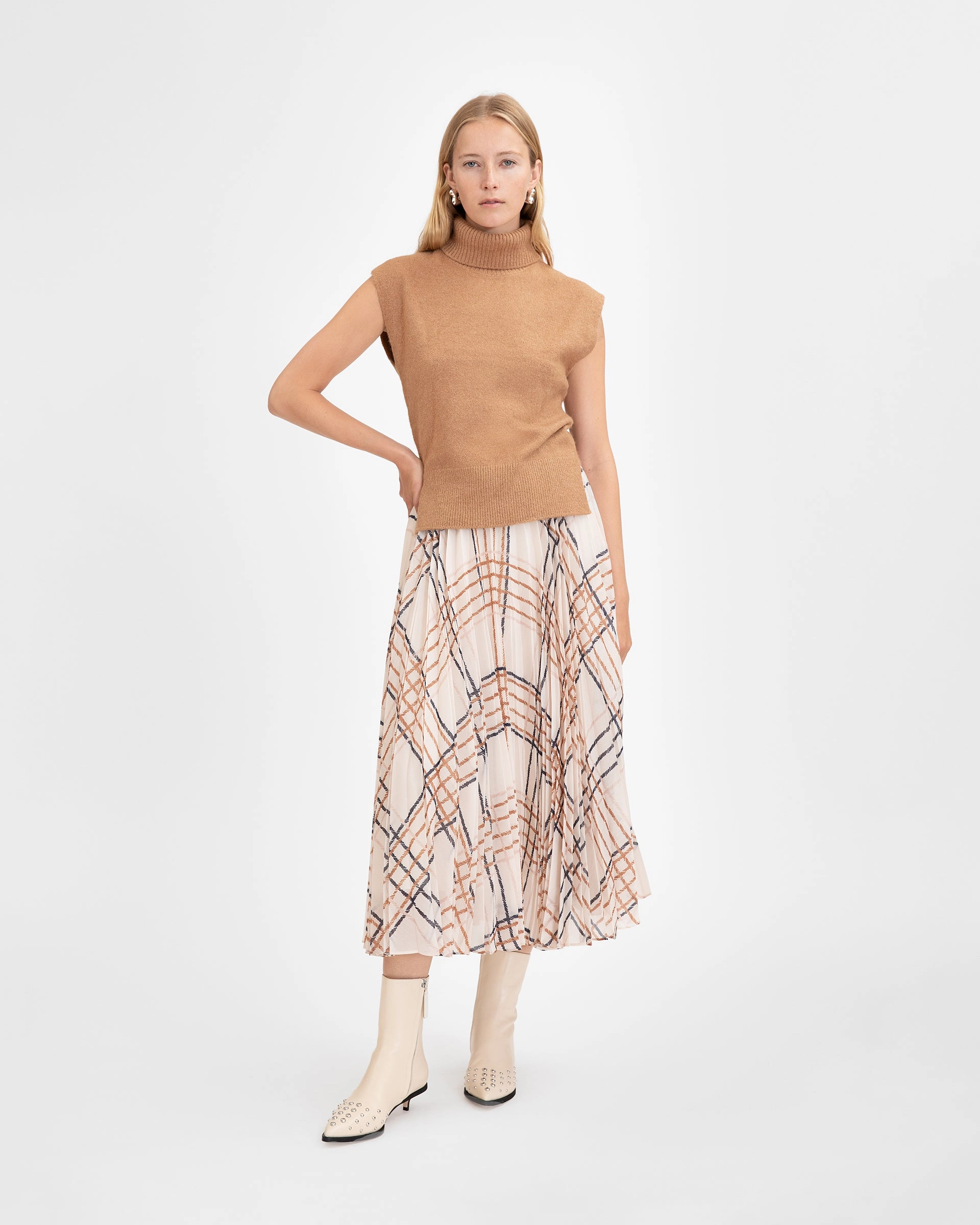 Angelica Skirt Lightweight Weave Versatile Fashion