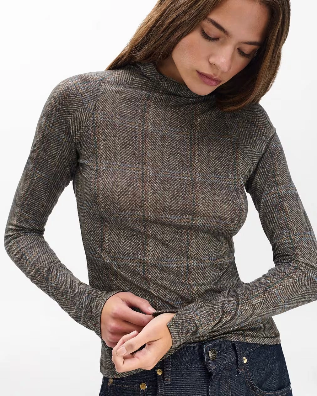 Relaxed Design Shawl Plaid Turtleneck Tee Brown Multi