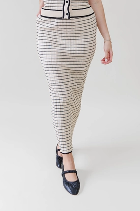 Minimalist Chic Versatile Fit NOVA STRIPED SKIRT