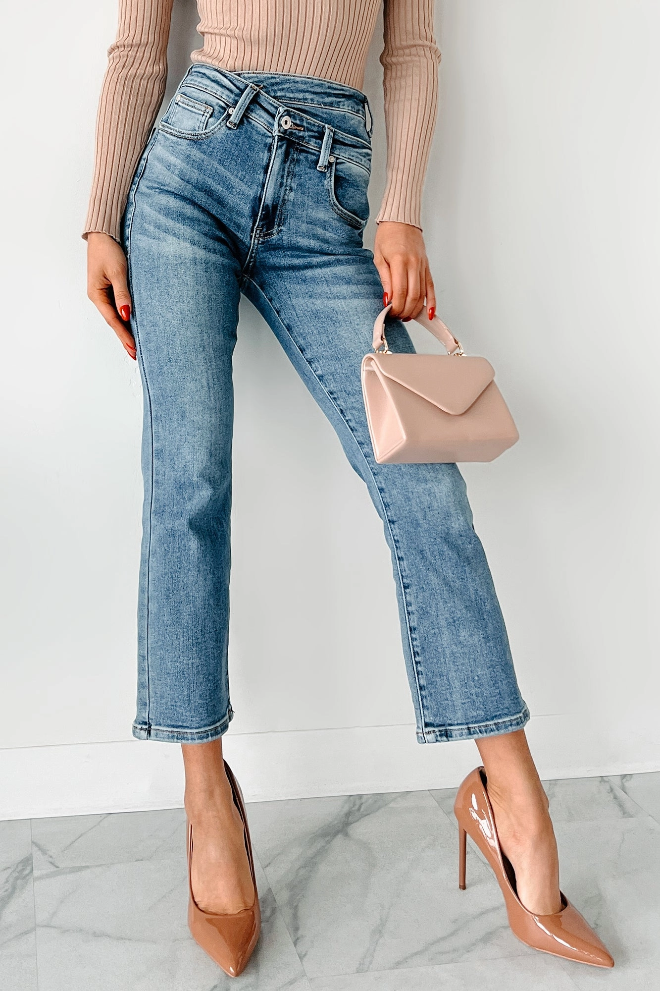 ElasticWaistband Novie High Rise Cross-Over Waist Special A Jeans (Medium Light)