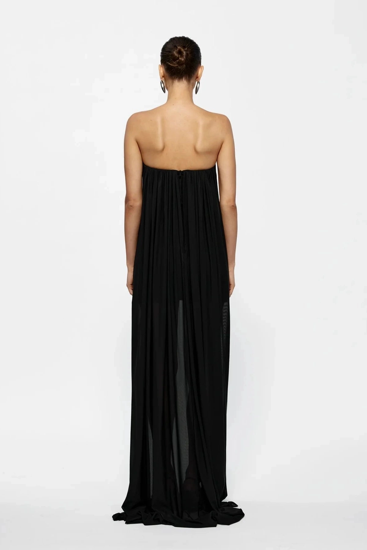 Orianna Maxi Black Timeless Layer Minimal Design