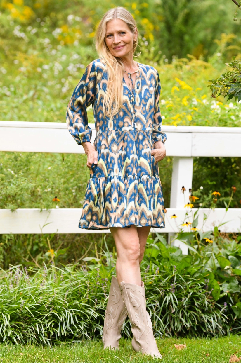 Peyton Dress / Deep Ocean Ikat Delicate Details