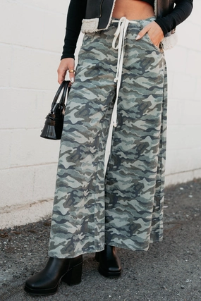 Patrick Drawstring NoaBoa Denim Pants (Camo/Green) Comfort-First