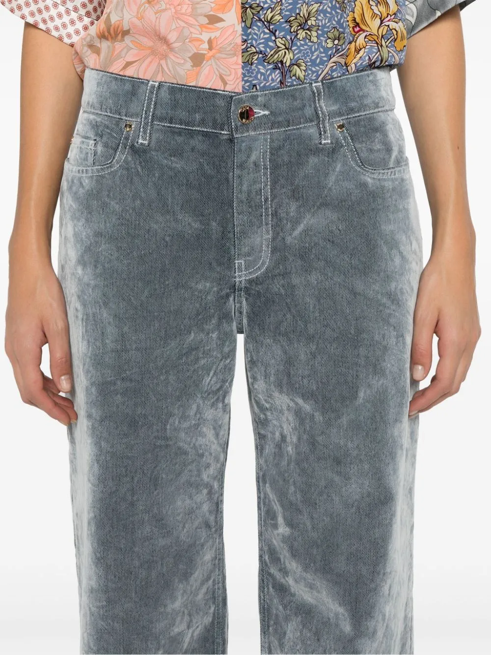 peach jeans