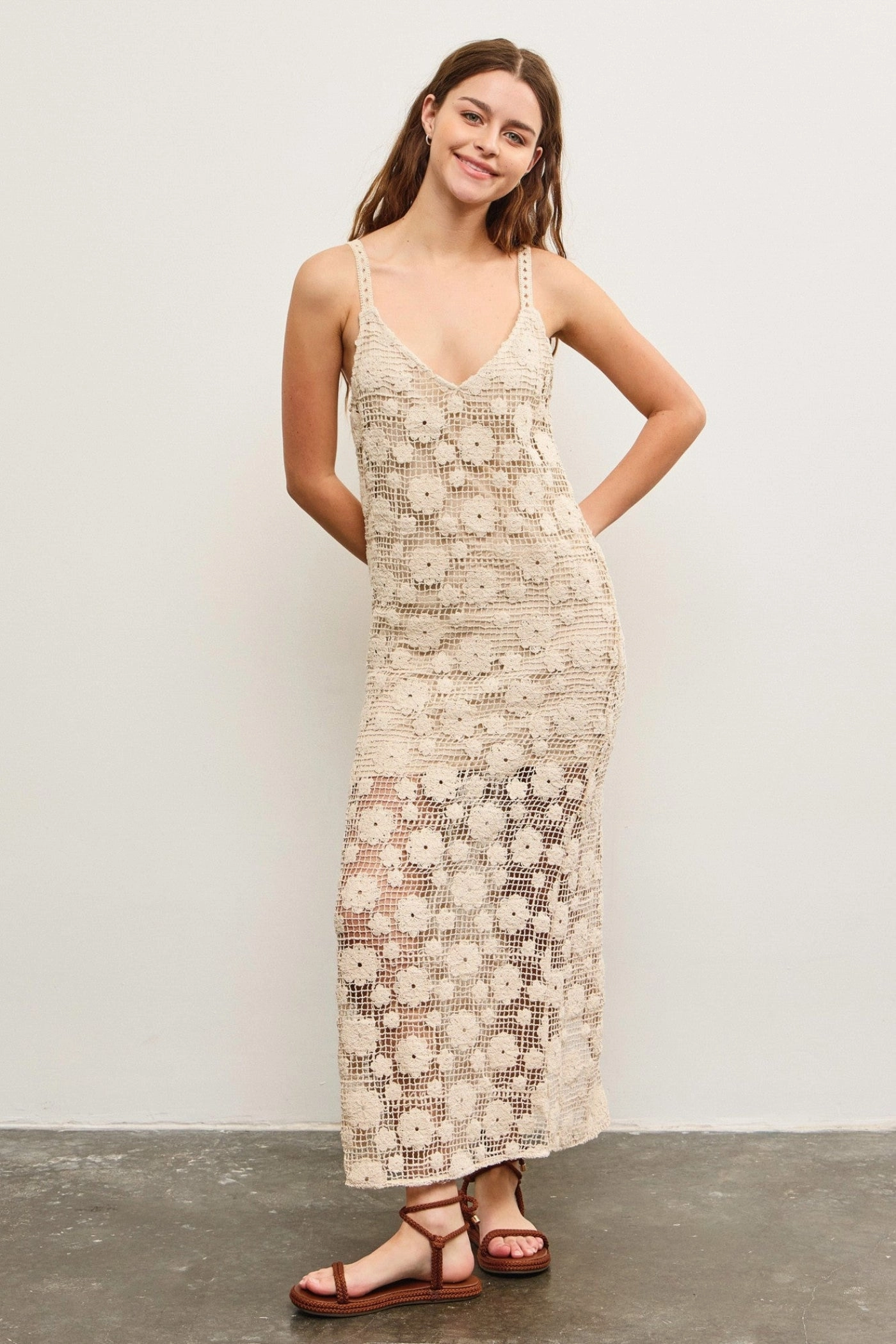 LAUREN CROCHET MAXI DRESS Art-Gallery Happy Soul