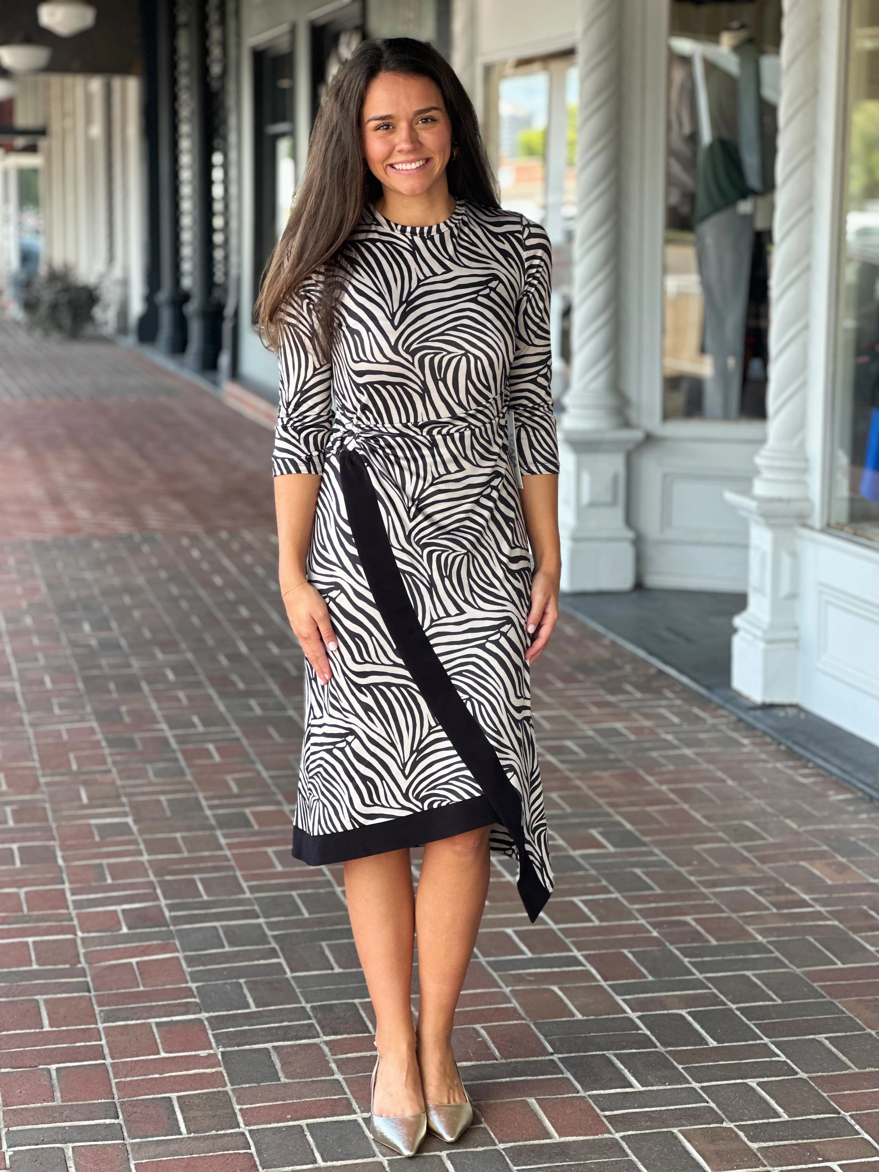 Fashionable Comfort Wear Linen Chic Perre Goya Two Tone Printed Dress