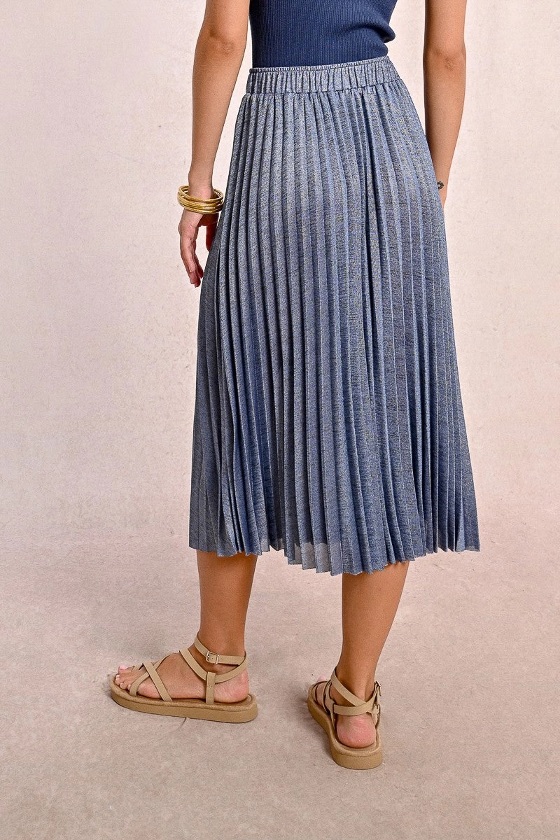 Comfort Mood Easy Comfort Pleated Knit Maxi Skirt in Iridescent Blue