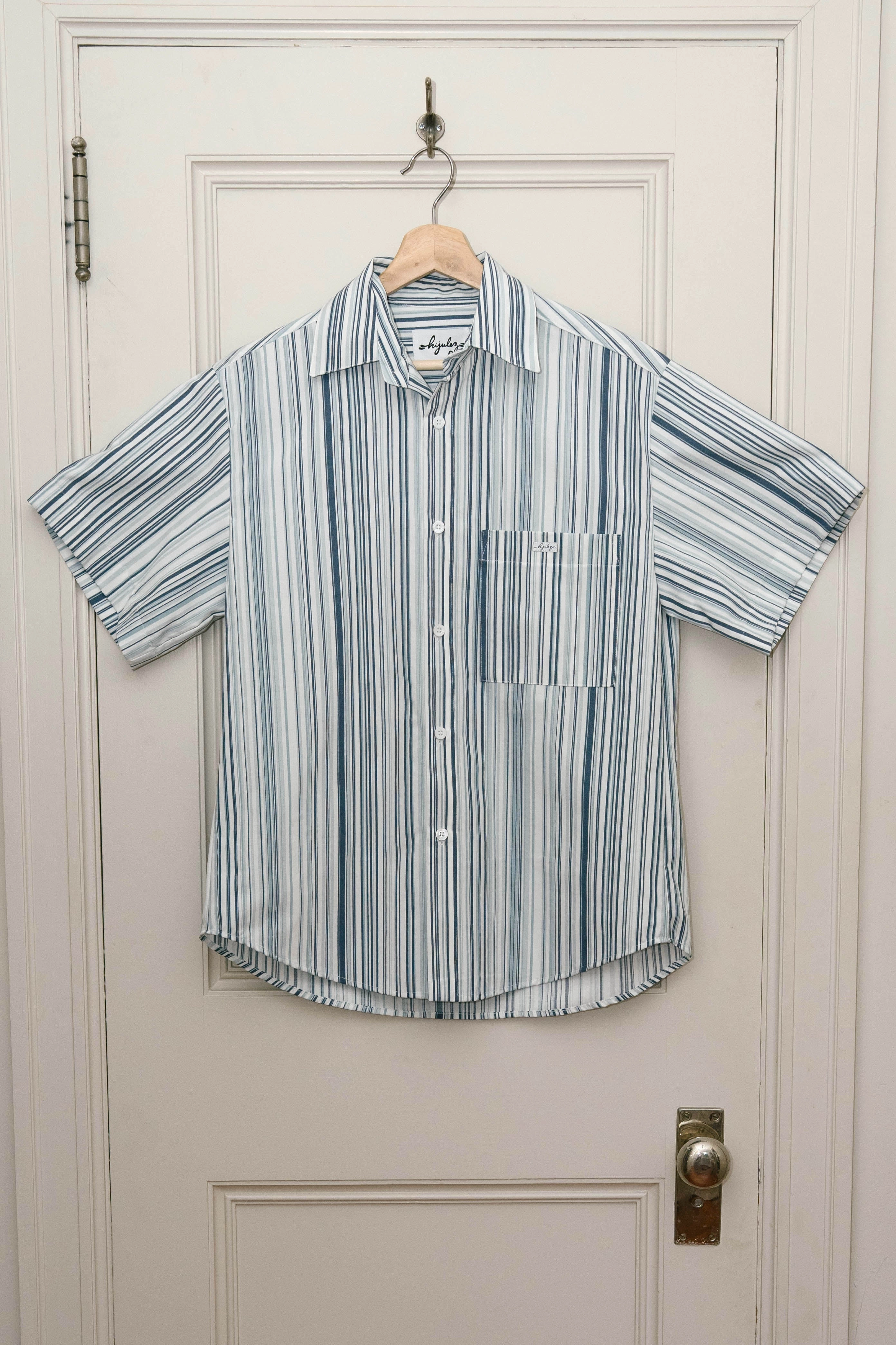 Reflective Trims Trev Button Down (Sizes S, M)