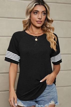 LOOSE FIT CREWNECK LINE POINT SHORT SLEEVE TEE Four Way Stretch