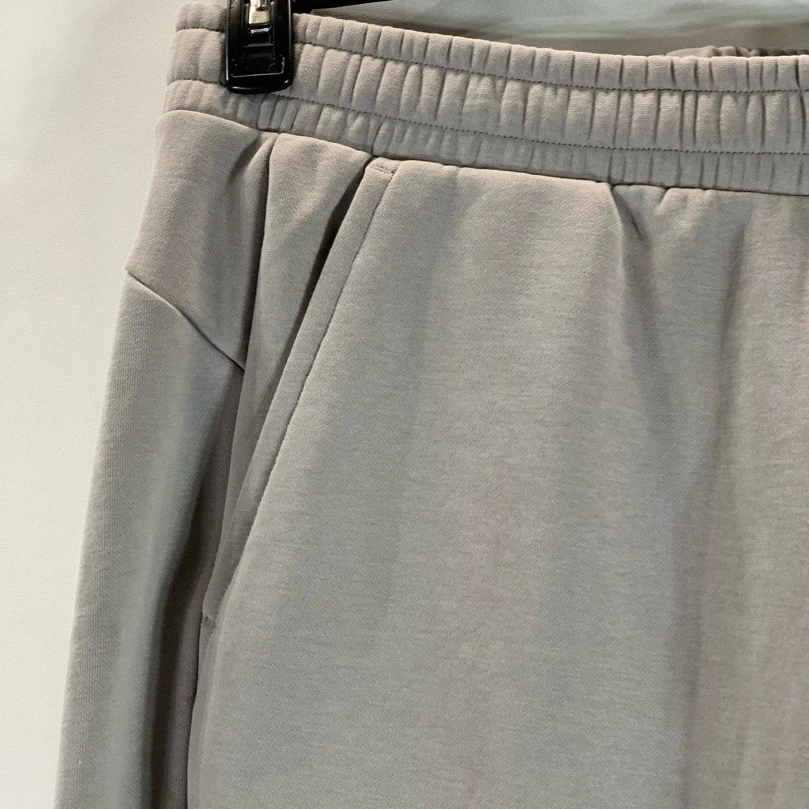 PUMA Men's Concrete Gray Essential Logo Fleece Pull-On Sweatpants SZ XL