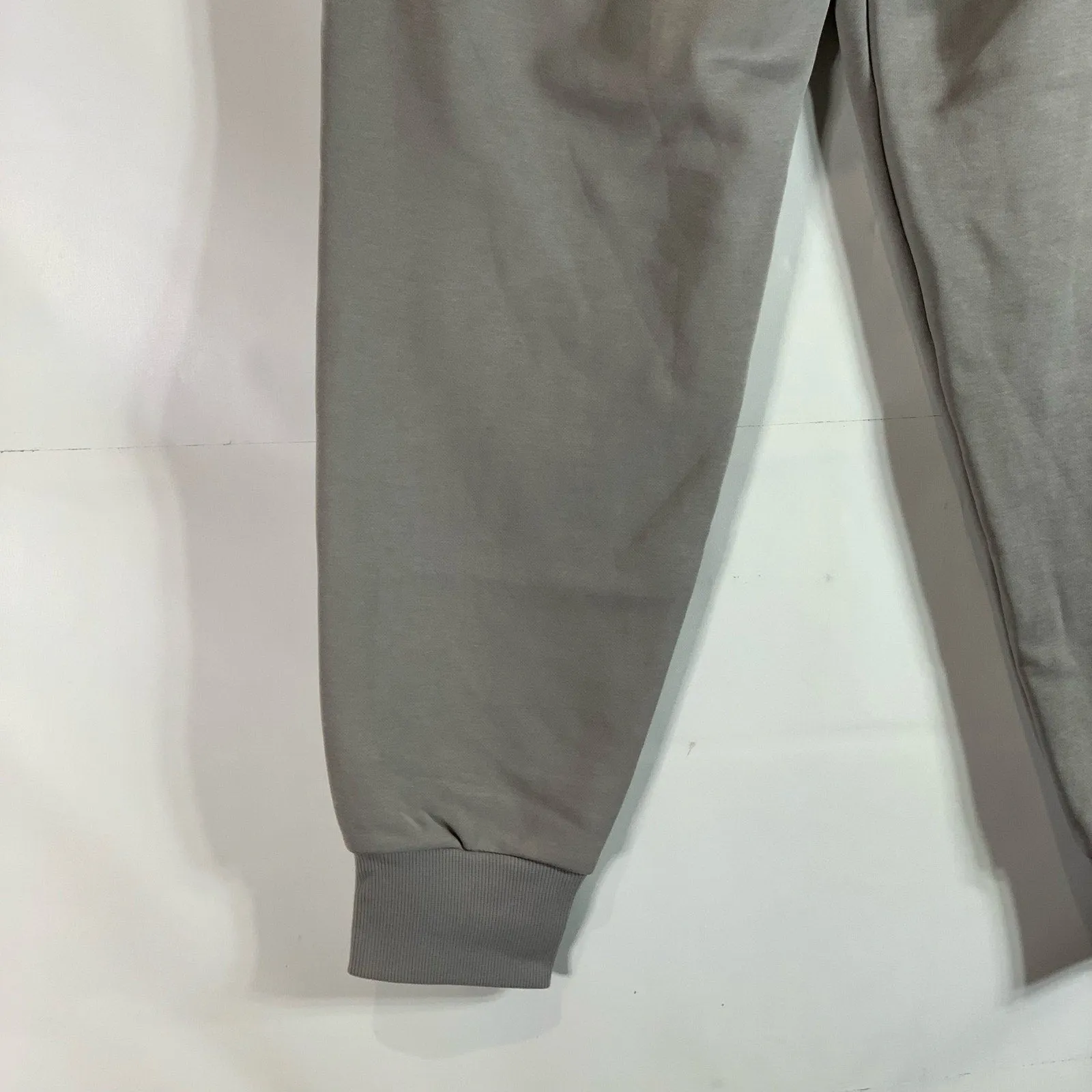 PUMA Men's Concrete Gray Essential Logo Fleece Pull-On Sweatpants SZ XL
