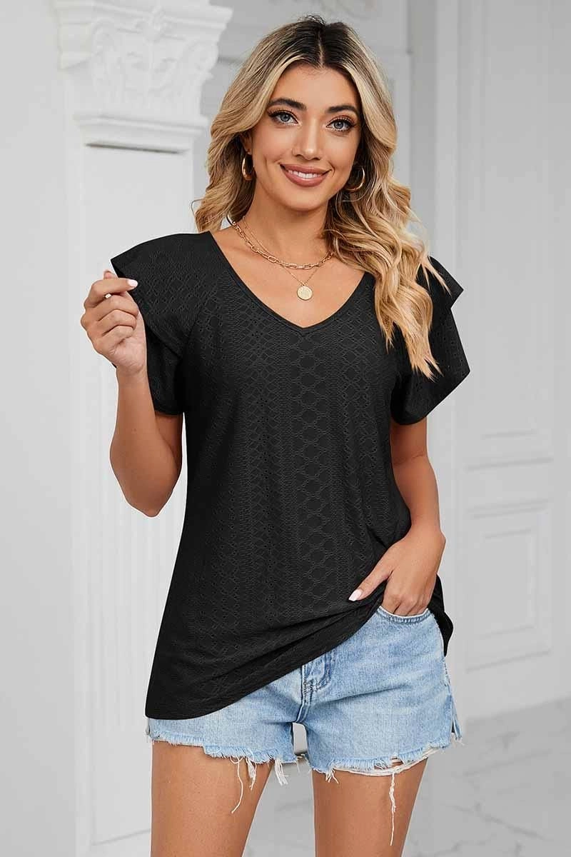 CarbonNeutral Production WaterResistant PUNCHING LACE CAKE PUFF V NECK T-SHIRTS