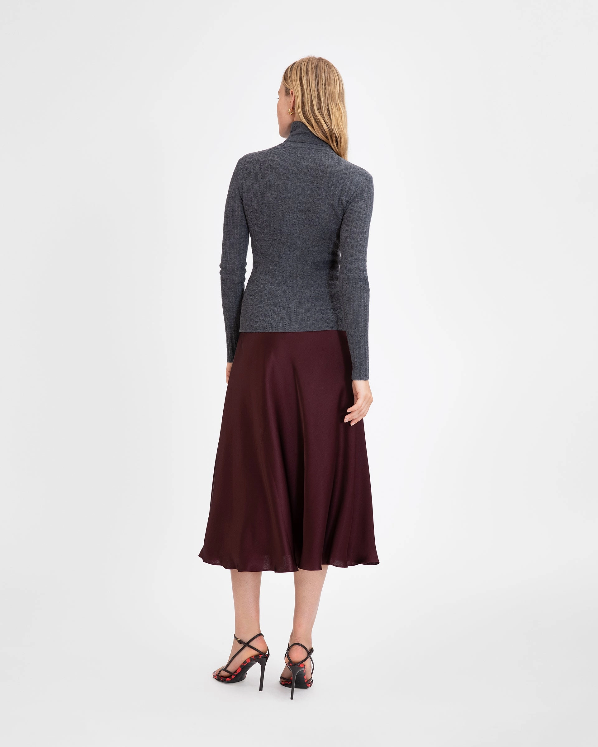 Performance Layer Soft Fabric Beth Skirt