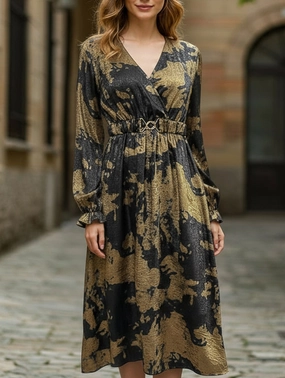 Tiered Skirt Retro style v-neck hot stamping dress