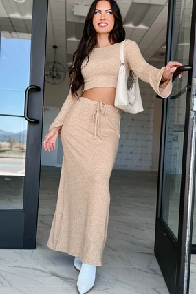 Rewriting The Script Brushed Knit Maxi Skirt (Oatmeal) Ultra Comfort