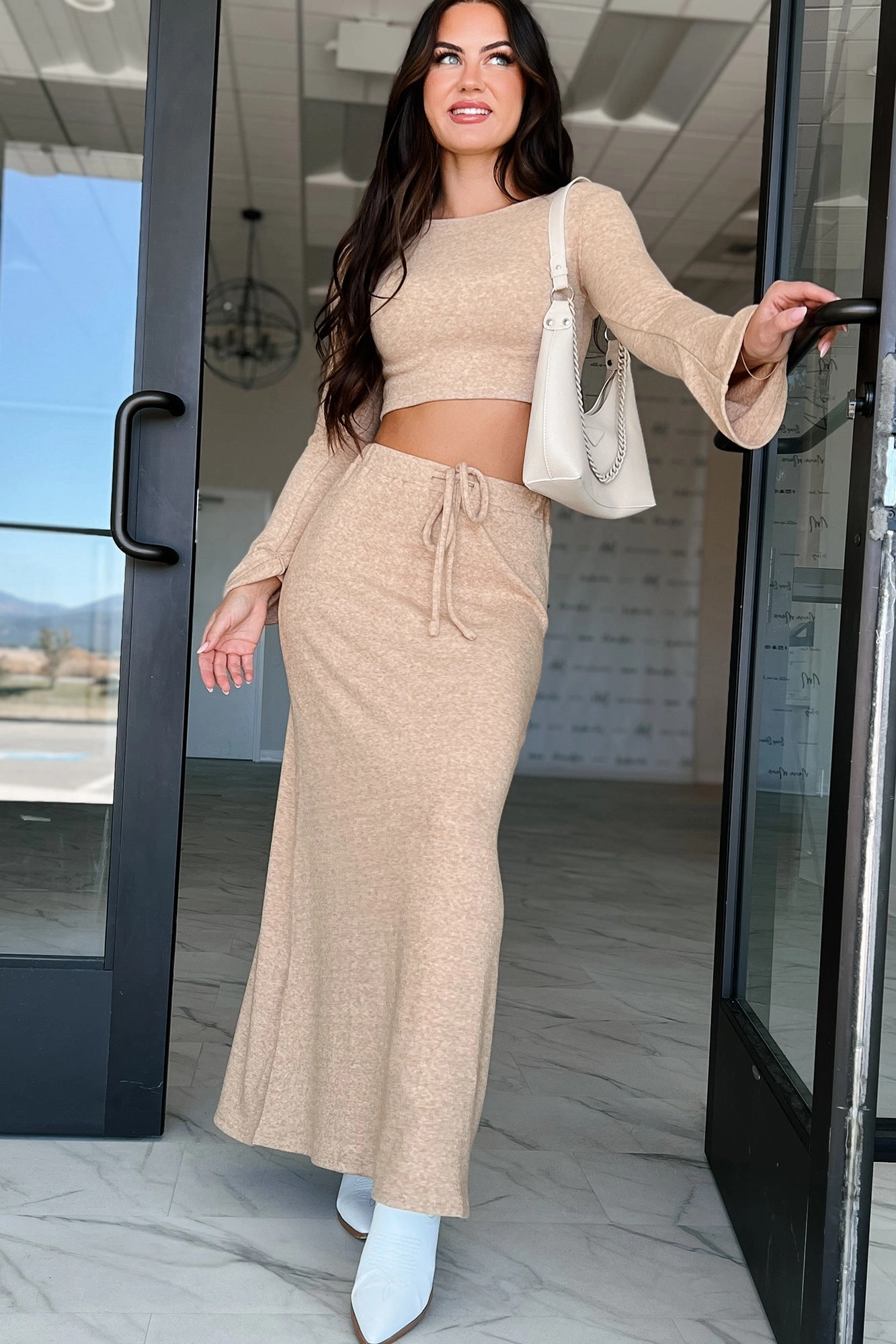 Rewriting The Script Brushed Knit Maxi Skirt (Oatmeal) Polished Fit