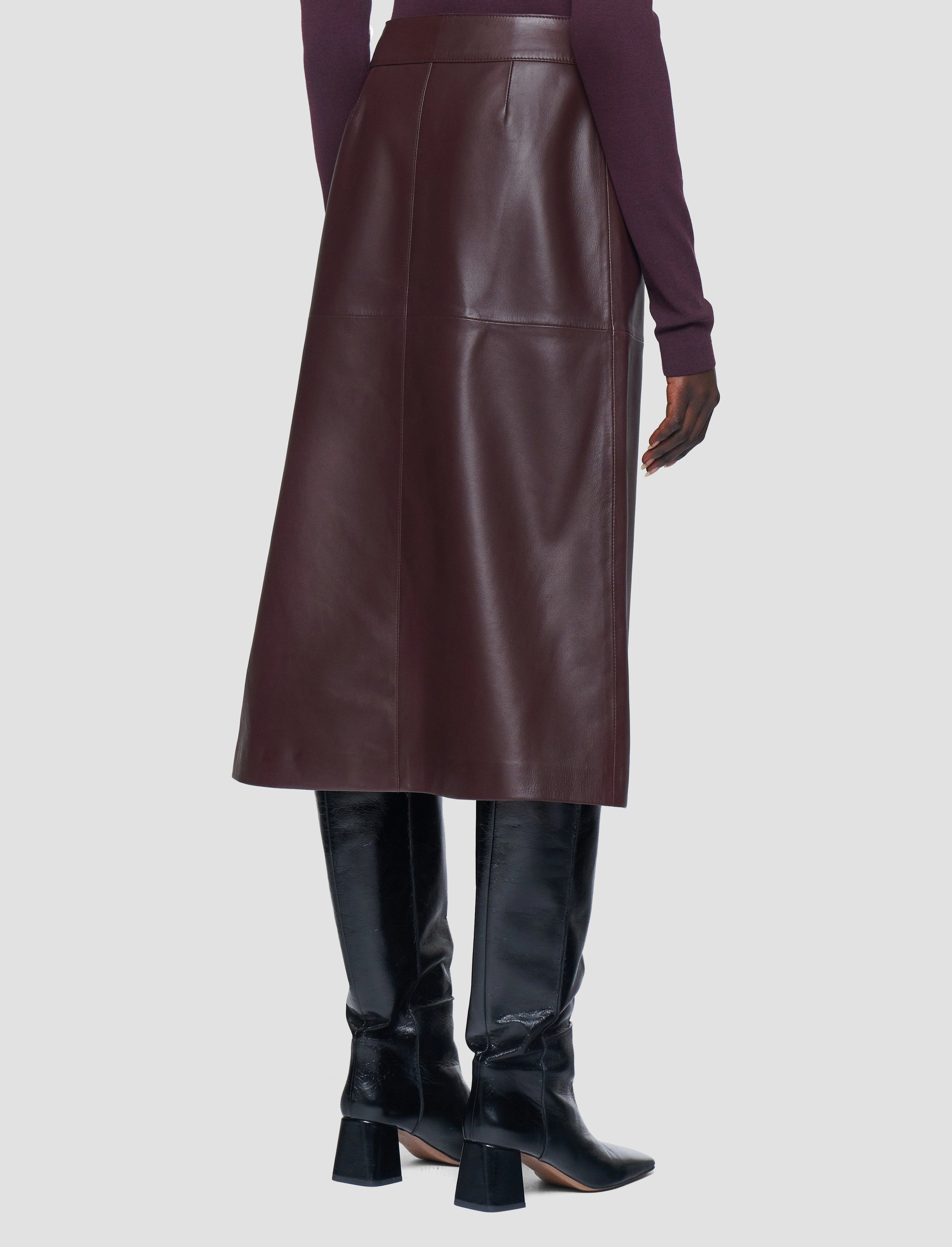 Minimal Touch Light Comfort S??vres Nappa Leather Skirt