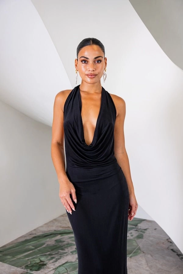 Street Vibe Saint Plunge Maxi Dress Black