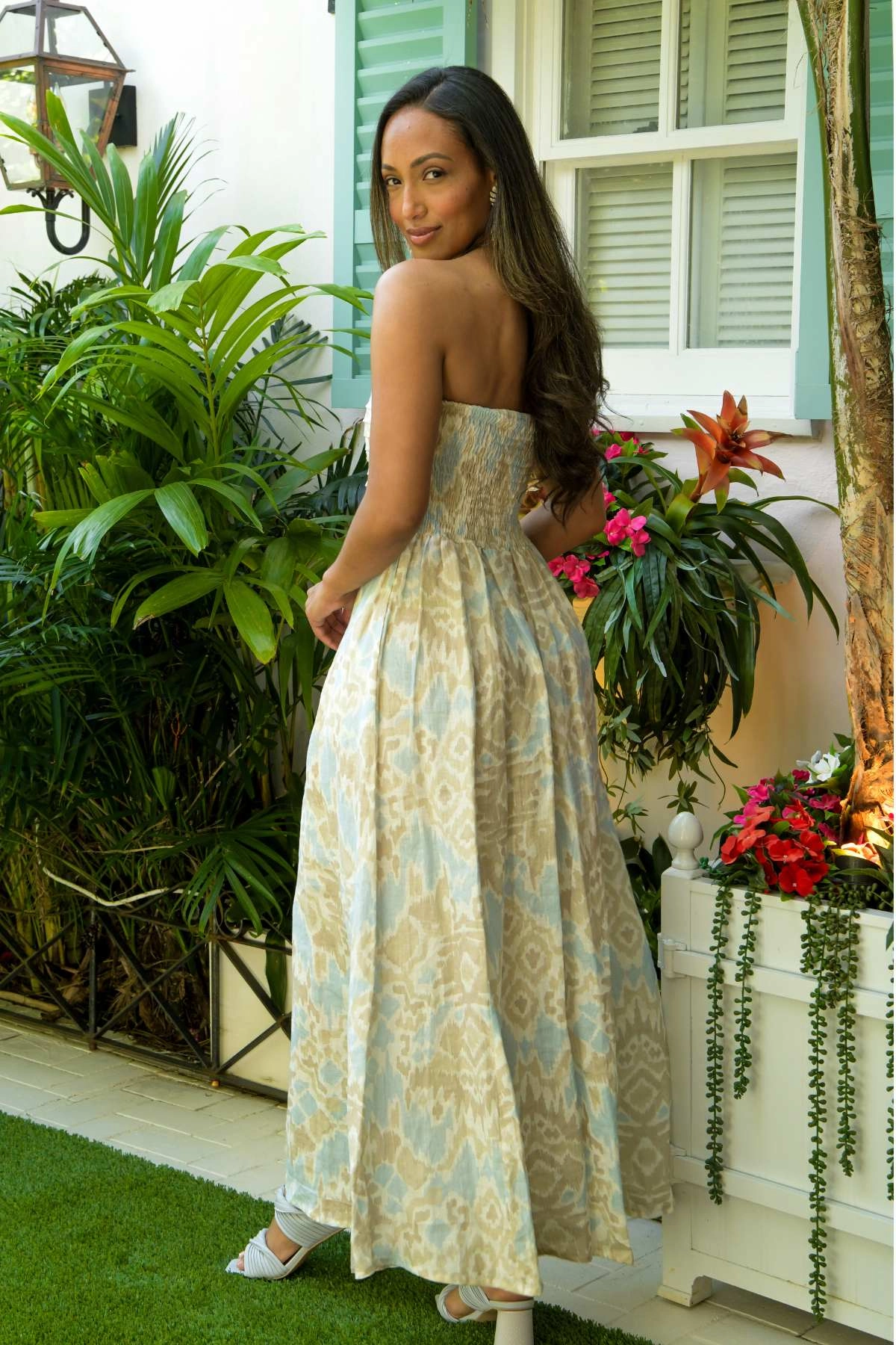 Santa Barbara Dress / Sand and Sea Ikat Soft Texture Mood Comfort