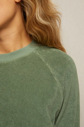 Bonded Seam Innovation Reinforced Neckline SAYLOR LOOP TERRY SWEATSHIRT