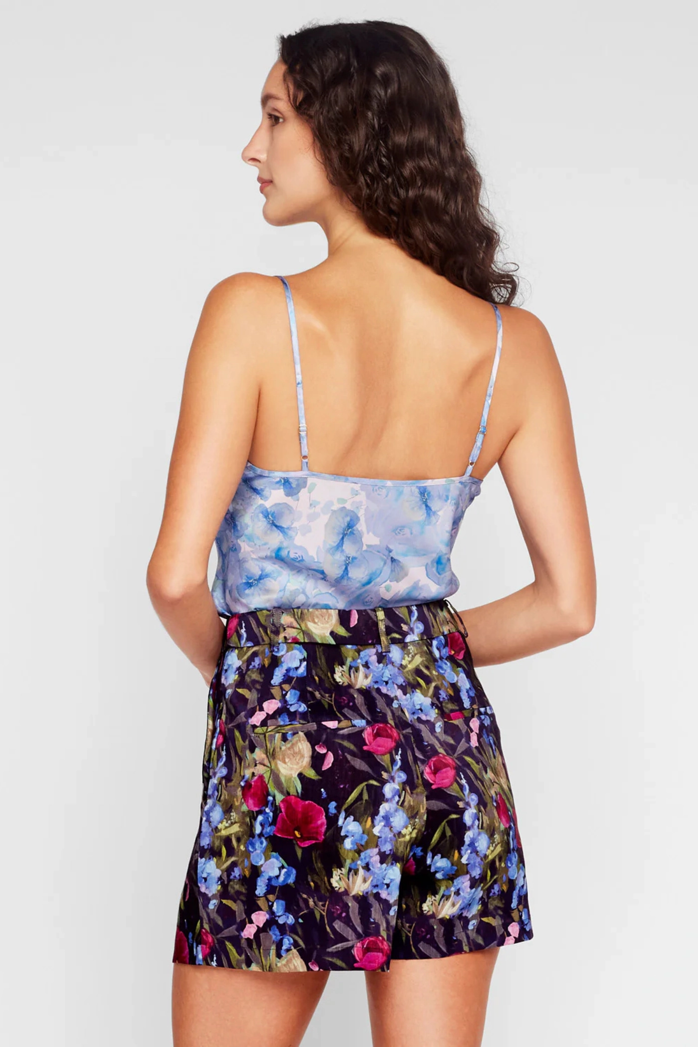 Wrinkle-Resistant PAULINA SHORTS