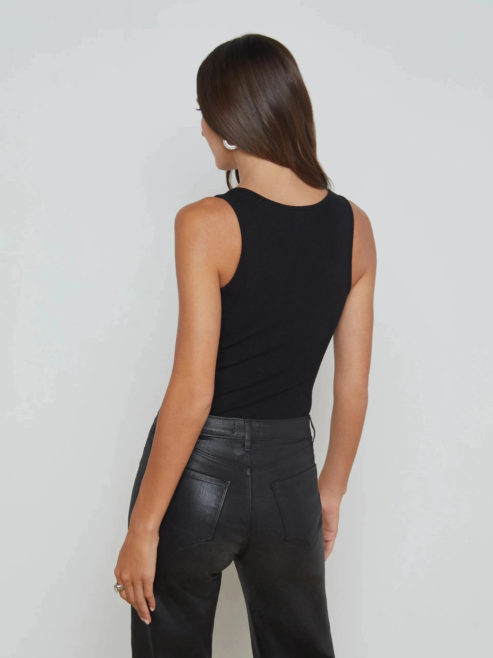 Adira Scoop Neck Tank Black Comfortable Look
