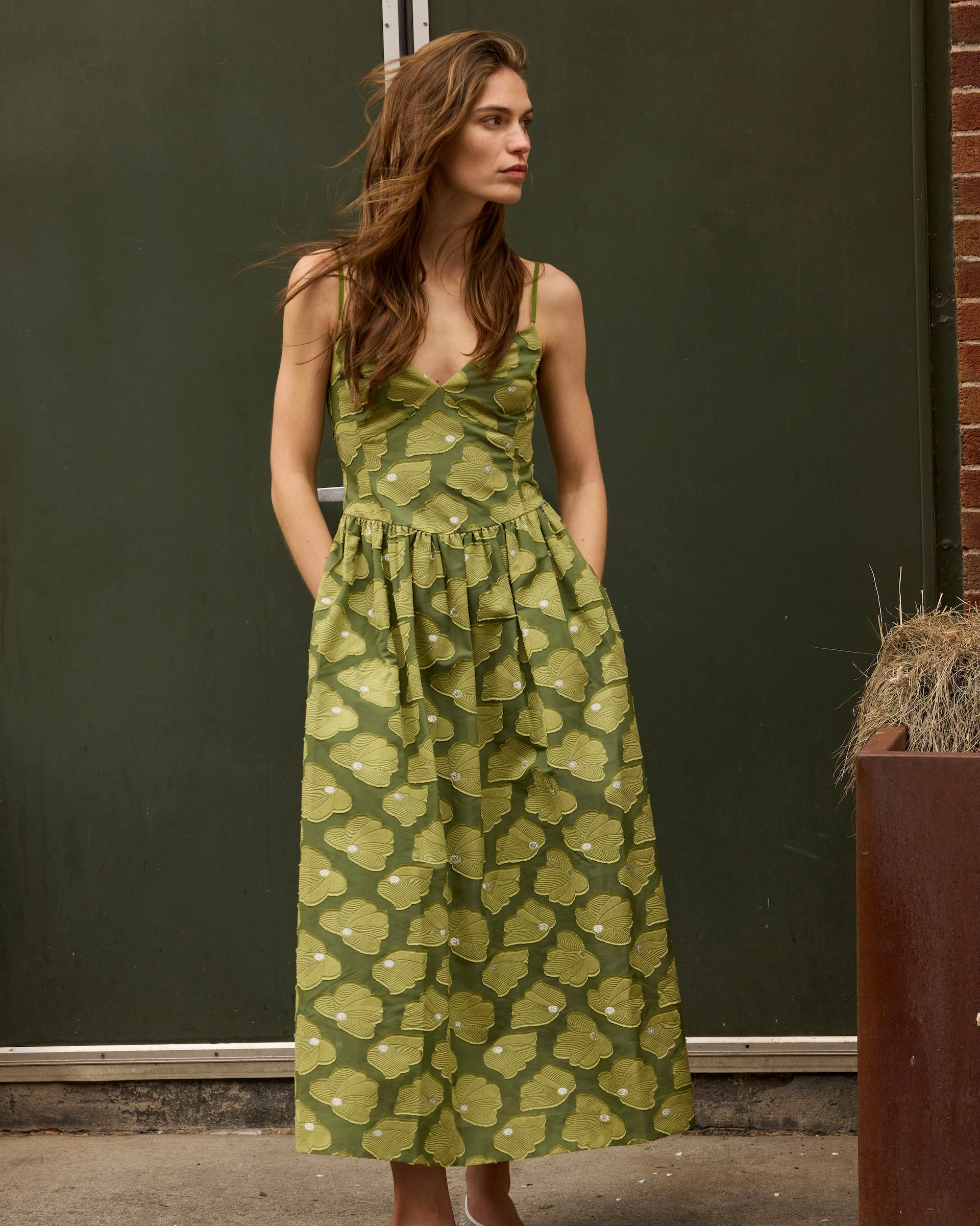 Serena Dress Chic Fit