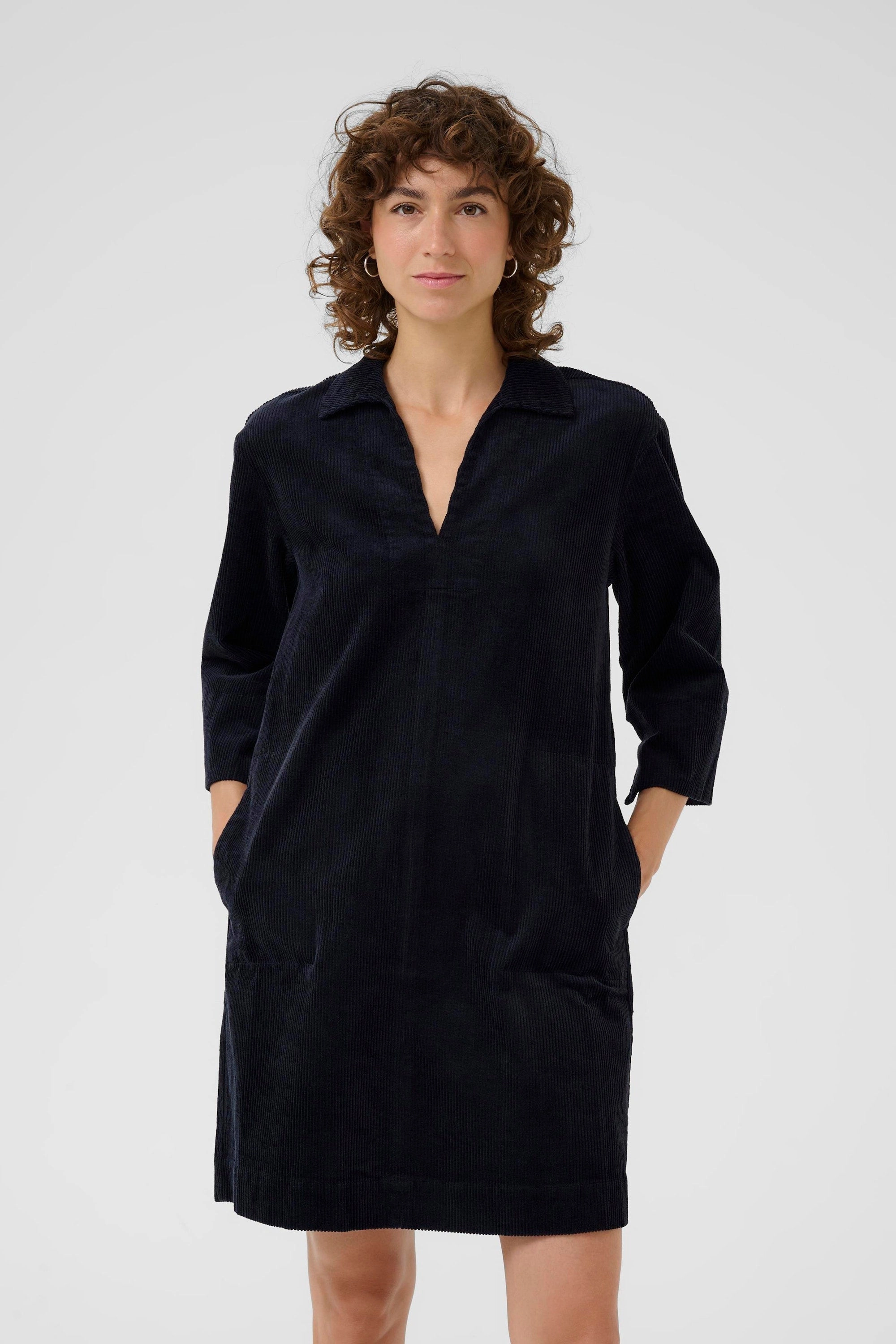 SHARRI CORD DRESS Sleeve Light Non-Pilling