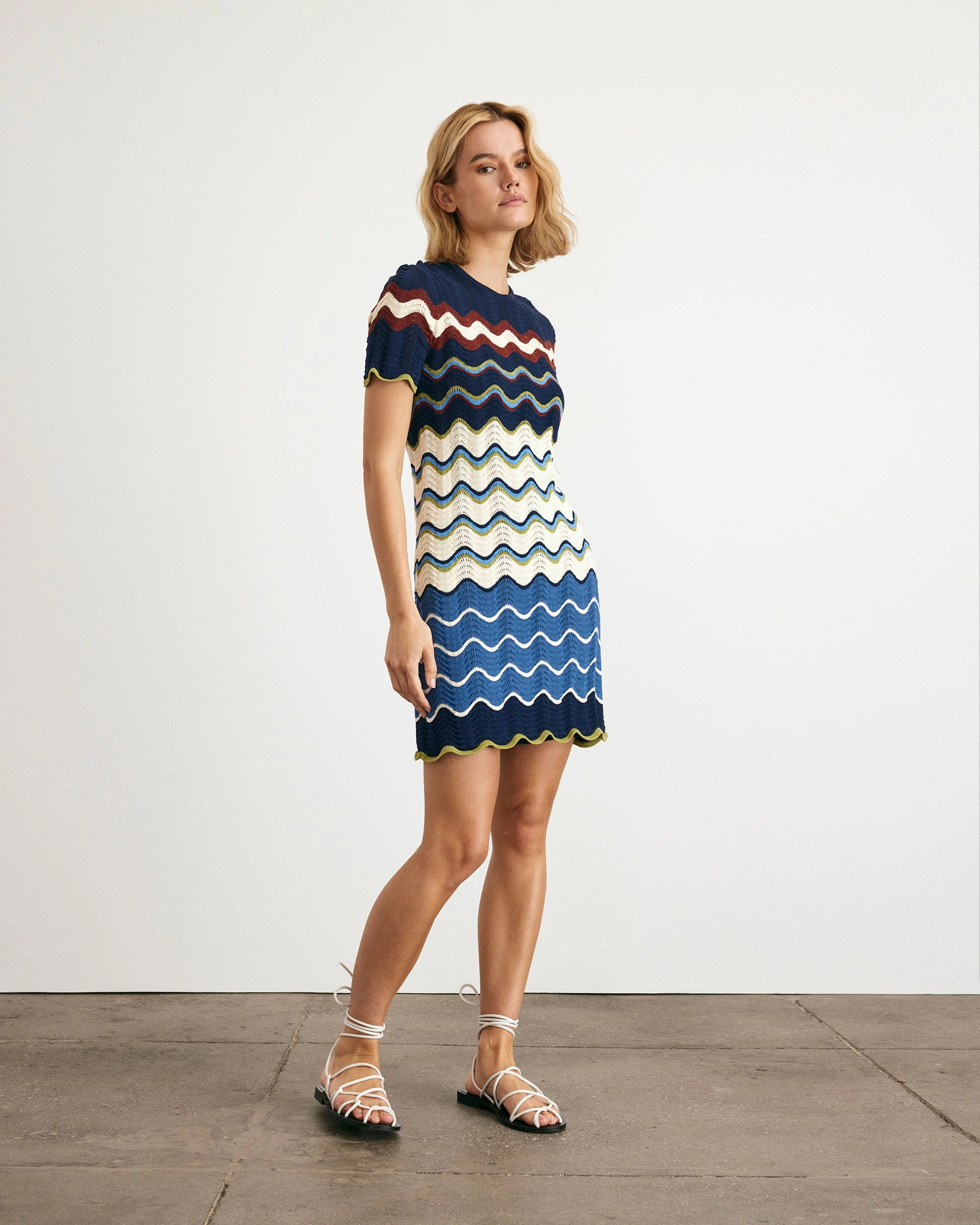 Short Leighton Dress Stylish Appeal Lightweight-Lining