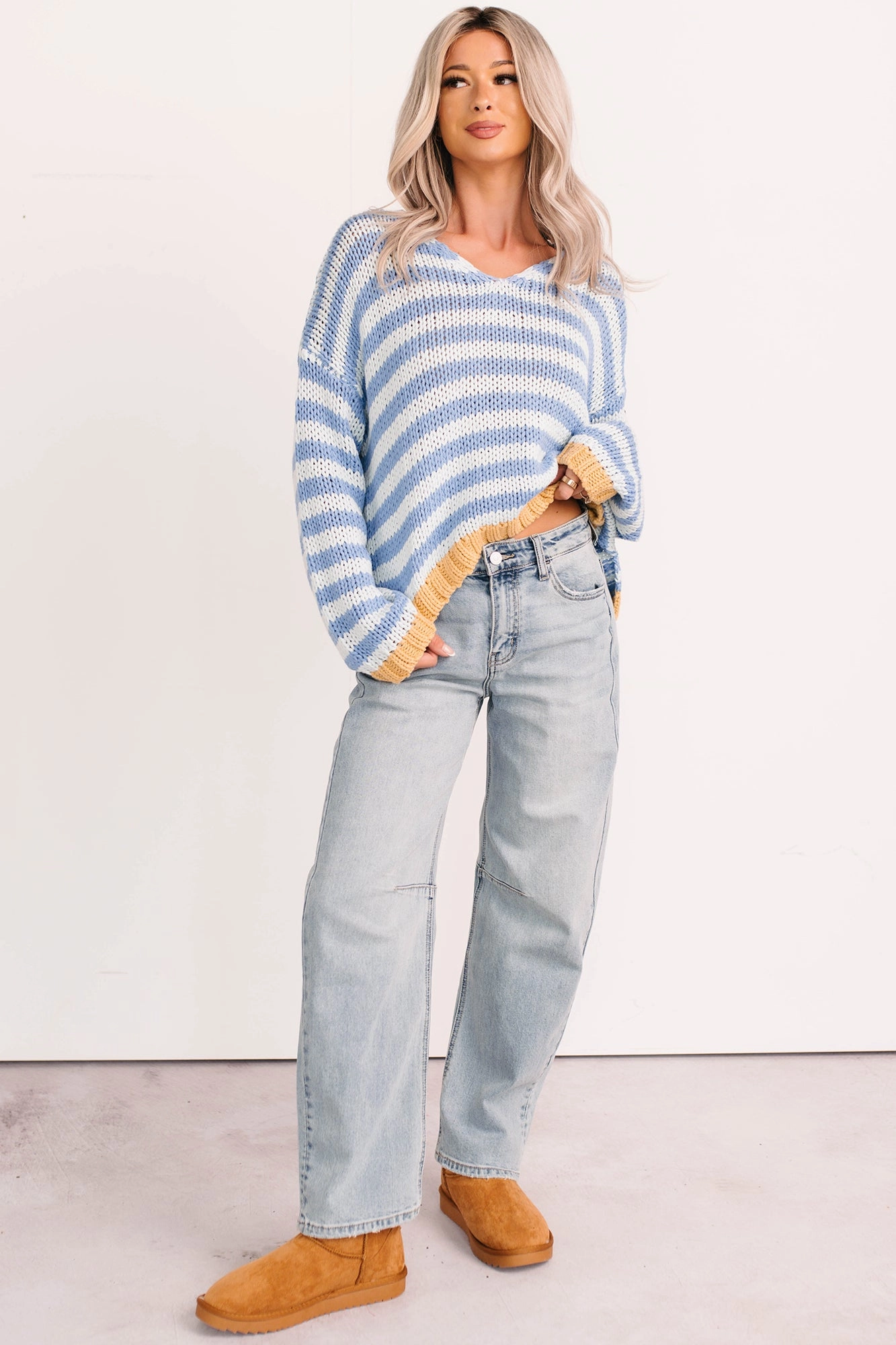 relaxed shape MoistureWickingLining Brock High Rise Barrel Leg Kancan Jeans (Light)