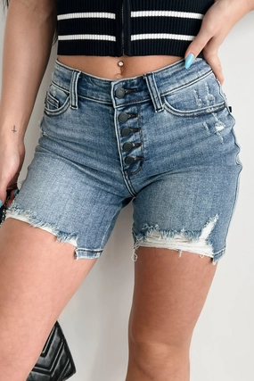 Casual Vibe Bruce Mid Rise Distressed Judy Blue Shorts (Medium)