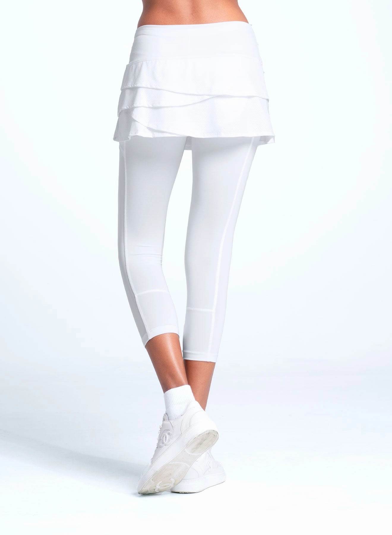 Simple Wear Scallop Capri museum visit NonSlipClosure