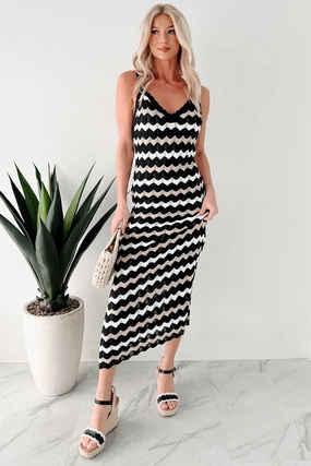 Piped-Edge Simply Striped Sweater Knit Maxi Dress (Black Combo)