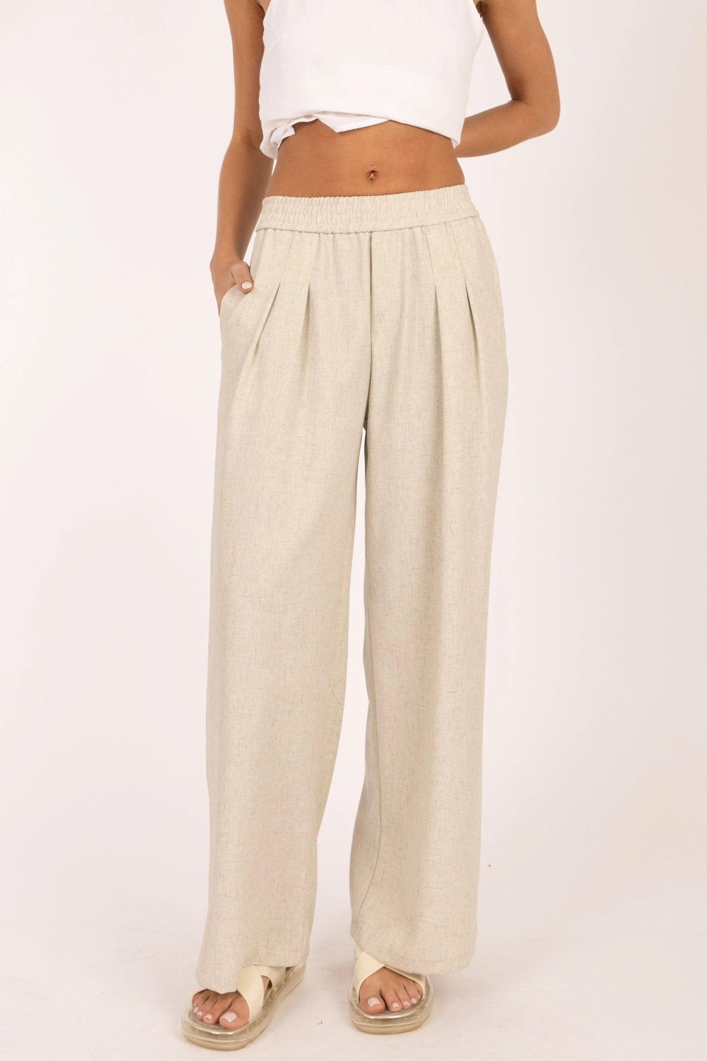 Movement Ready Fit SKYLAR PLEATED WIDE-LEG PANTS