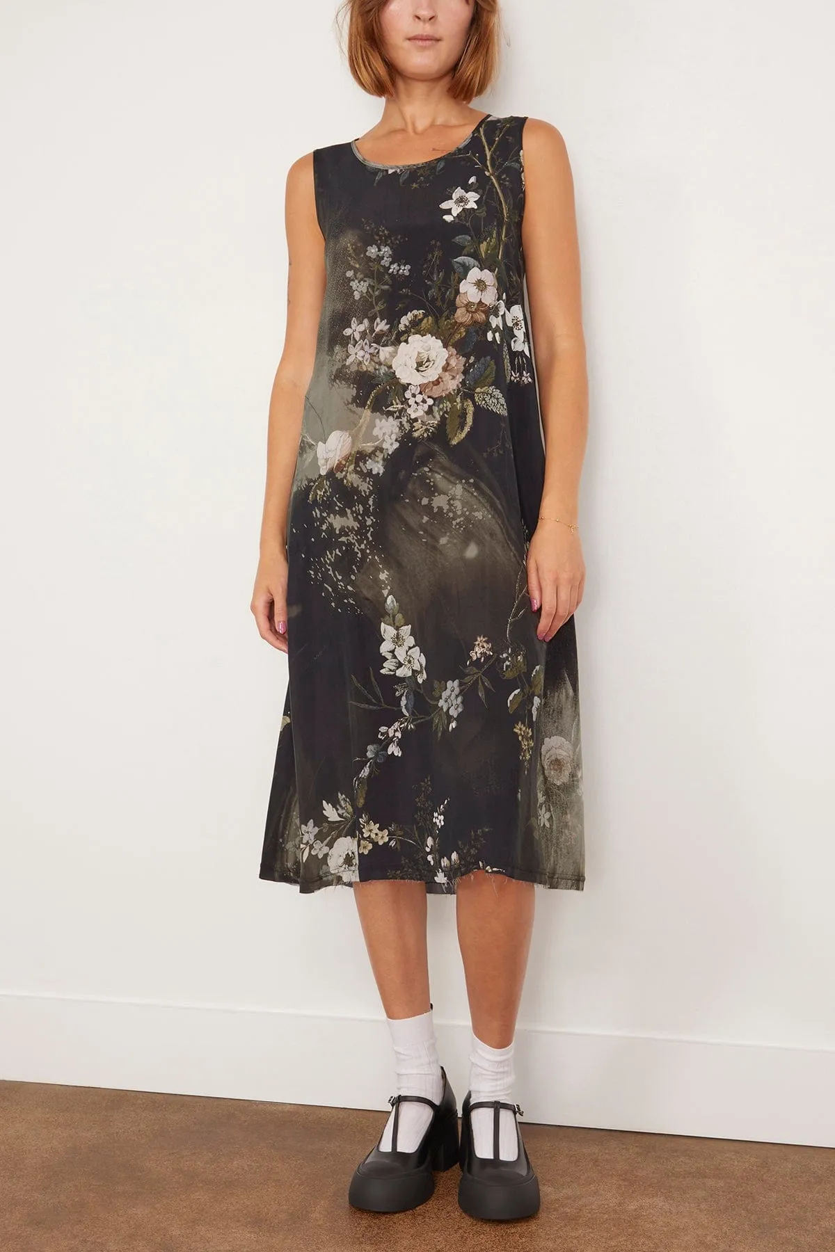 Sleeveless Midi Dress in Black Bleached Floral