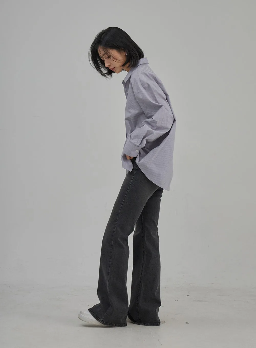 Slim Fit Bootcut Jeans OJ302