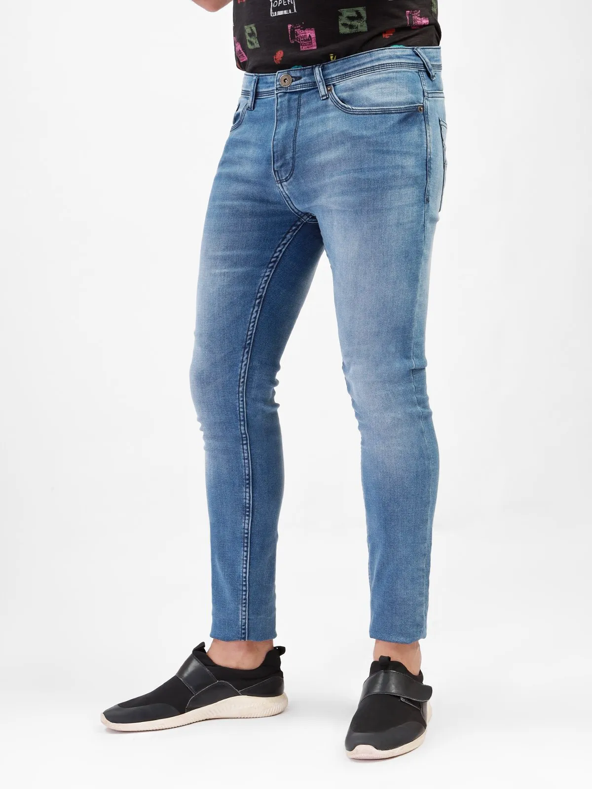 Slim Fit Jeans - FMBP21-002