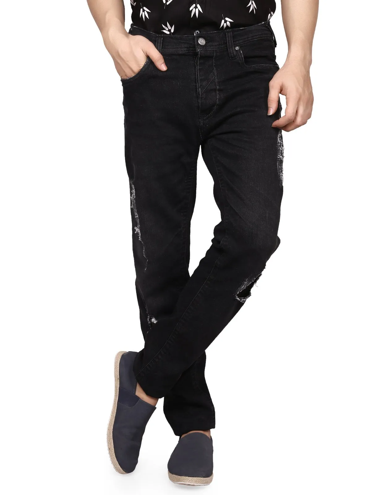 Slim Fit Ripped Jeans - FMBP19-036