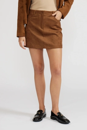 DARRY SUEDE MINI SKIRT Crisp Edge